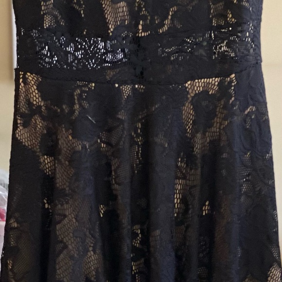 DRESS 👗 - Picture 5 of 9